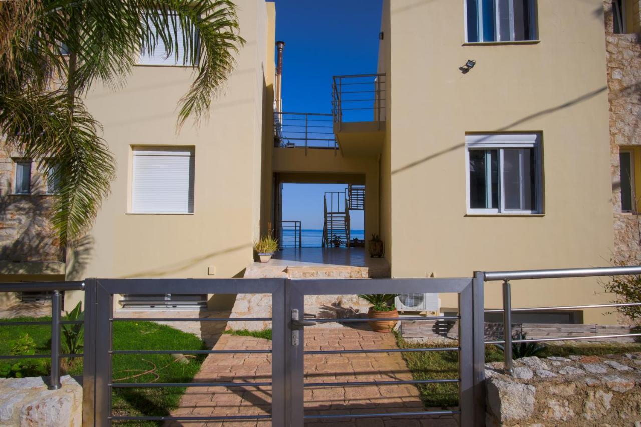 Blue Villas Агия-Марина Экстерьер фото